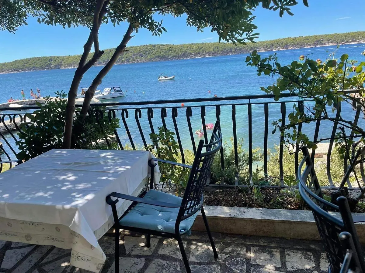 Apartments Vila Miranda On The Beach Barbat na Rabu