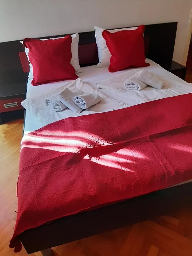 Apartments Vila Miranda On The Beach Barbat na Rabu 0*,  Kroatien