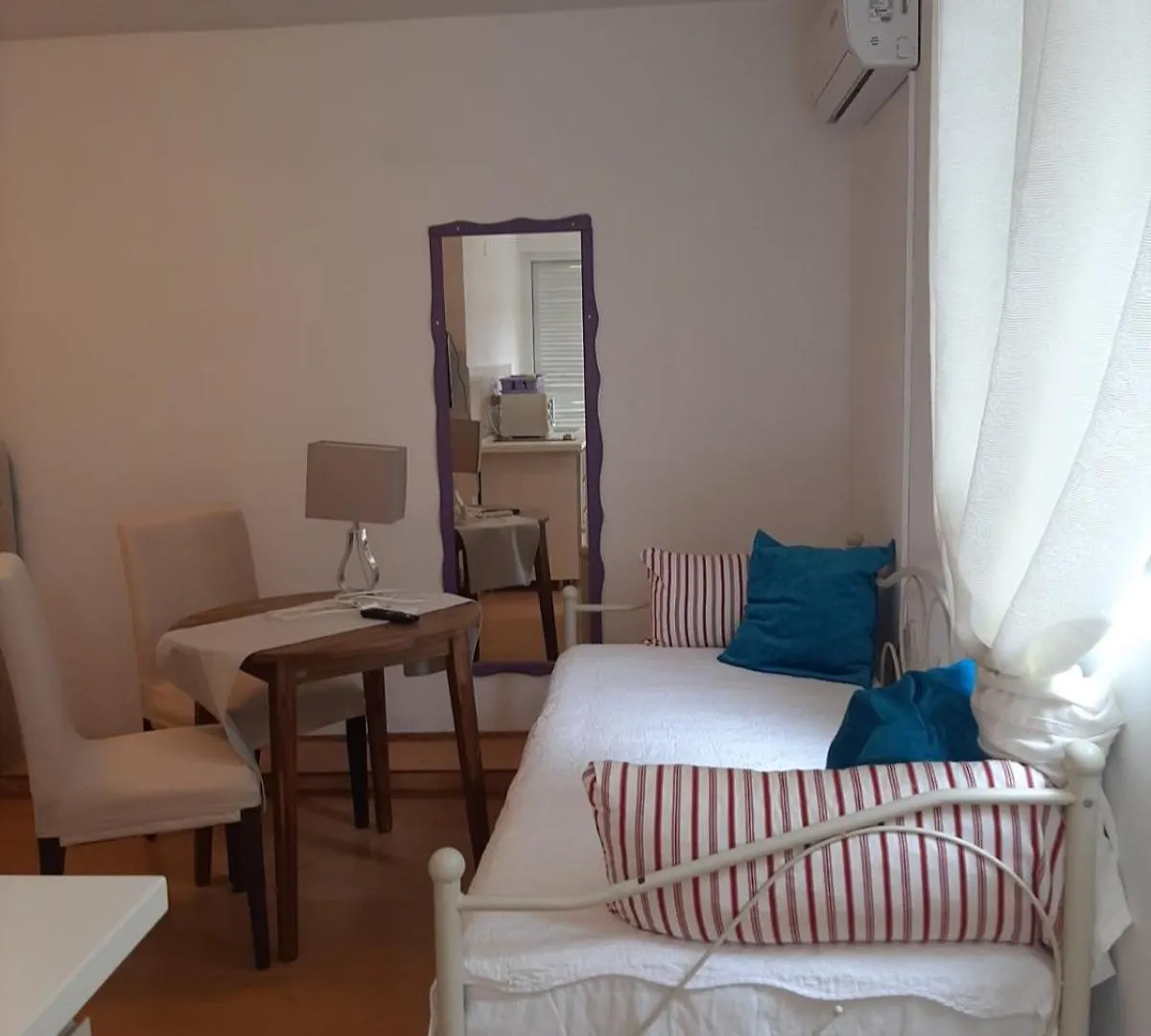 Apartments Vila Miranda On The Beach Barbat na Rabu Kroatien