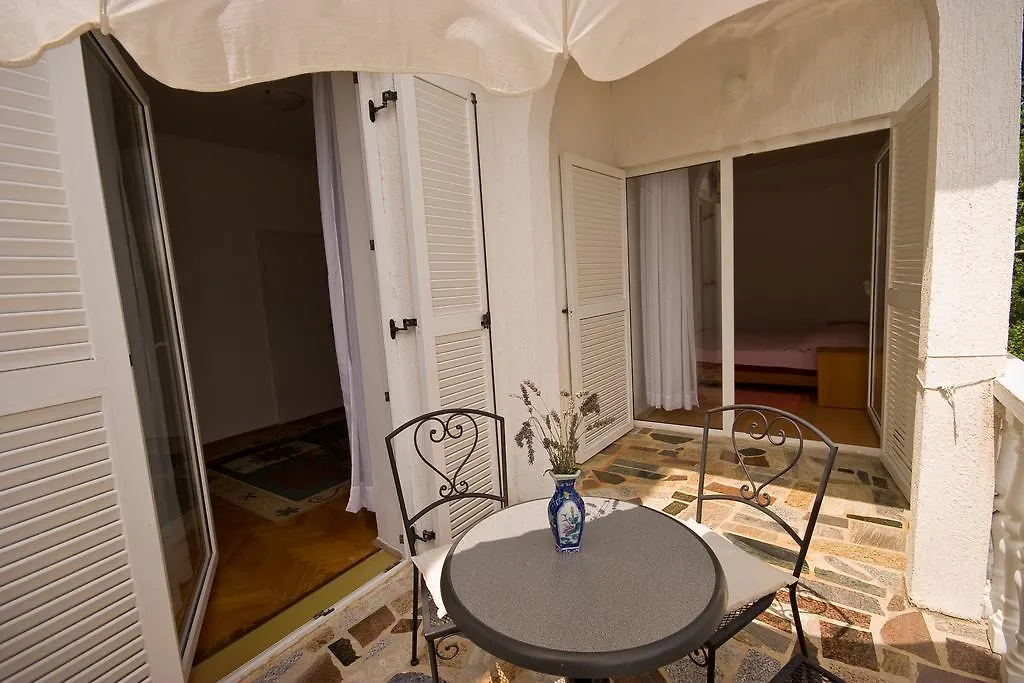 Apartments Vila Miranda On The Beach Barbat na Rabu