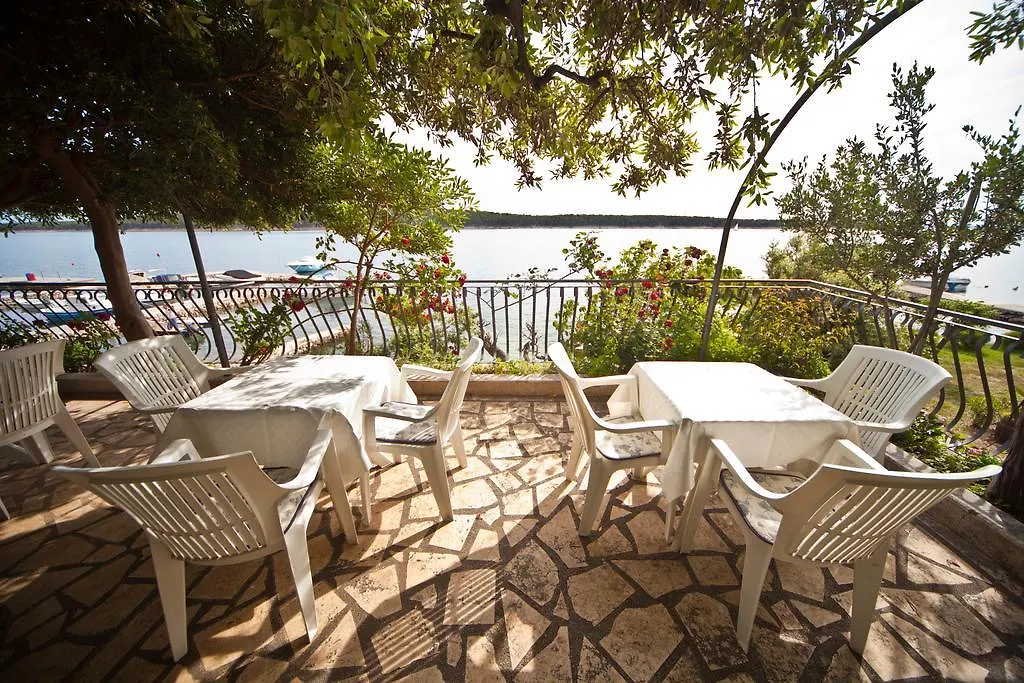 Apartments Vila Miranda On The Beach Barbat na Rabu Kroatien