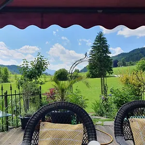 Fritzis Alpenidyll „sommertraum&winterromantik” Samerberg
