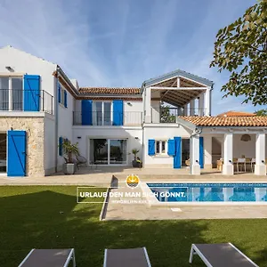 Villa Ohana Krk, Linardići