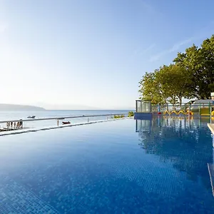 3* Üdülőpark Glavotok